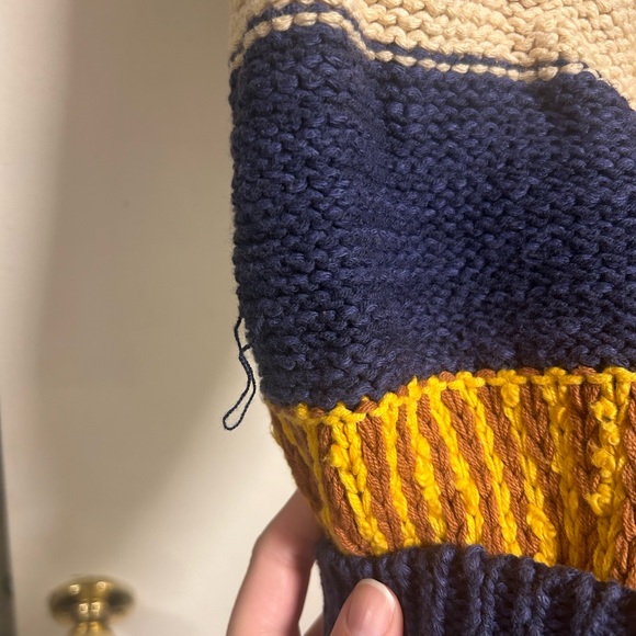 RARE - Free People Mountain Burst Sweater - worn twice. - Picture 4 of 4